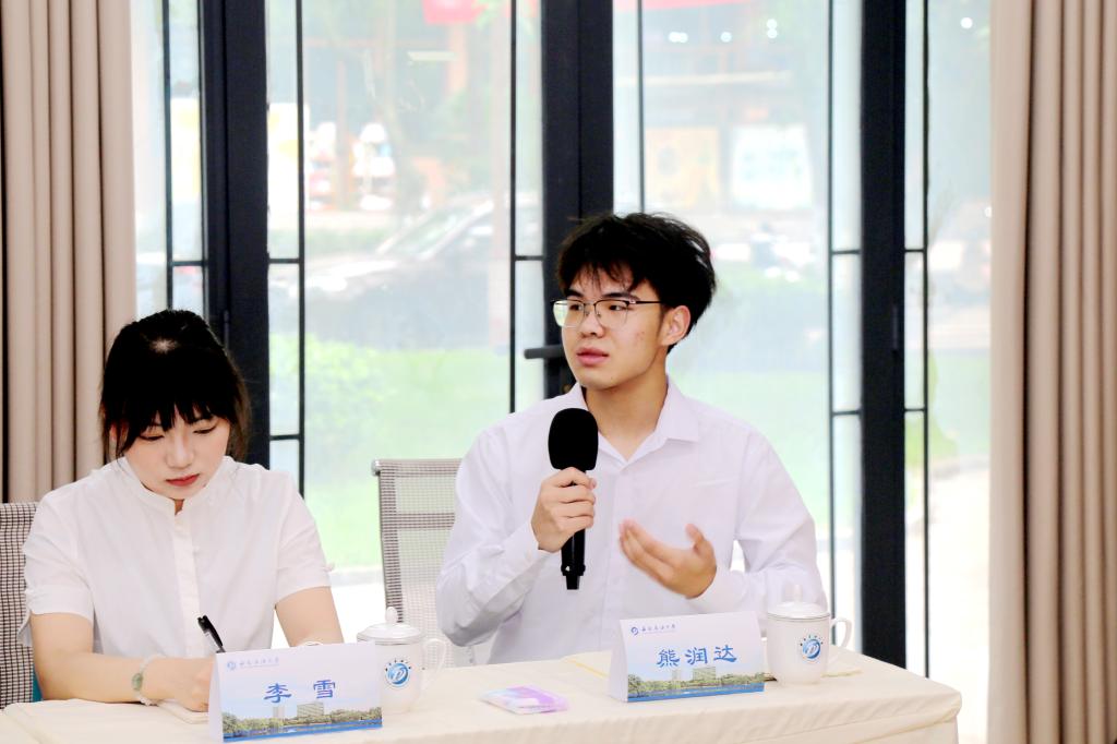 BV0A4099.JPG BV0A4099.JPG