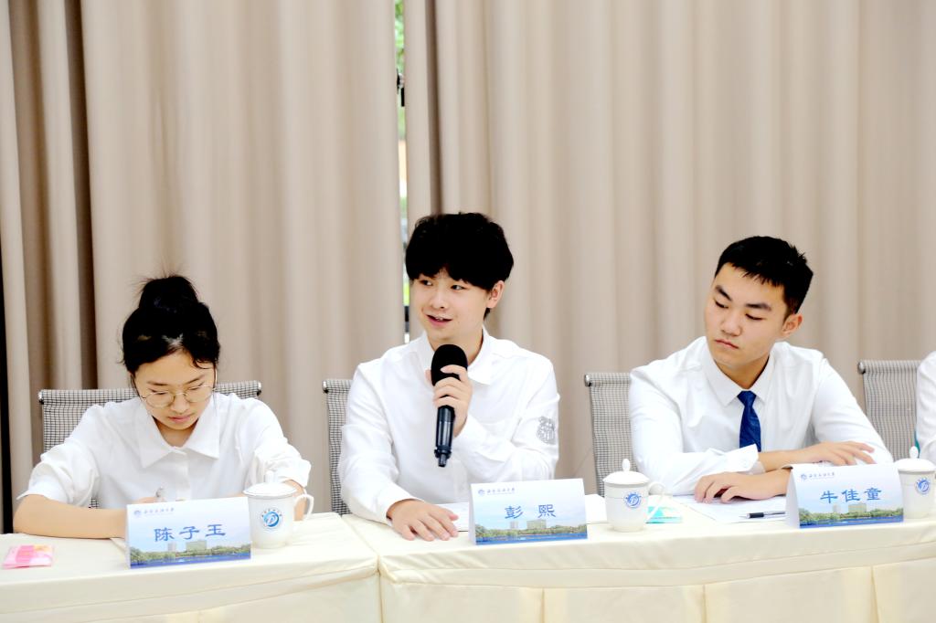 BV0A4082.JPG BV0A4082.JPG