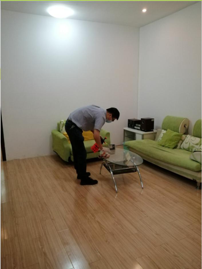 咨詢室消毒.jpg 咨詢室消毒.jpg