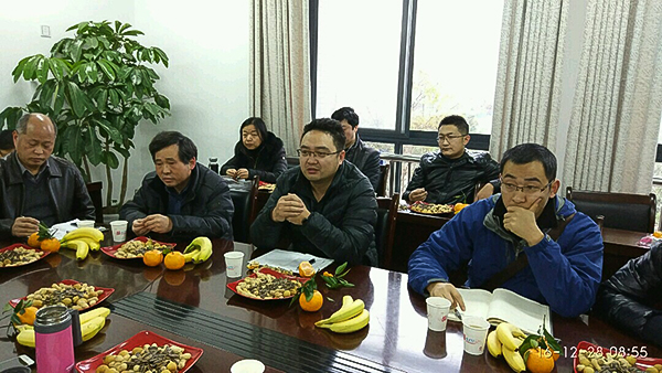 與會老師提建議