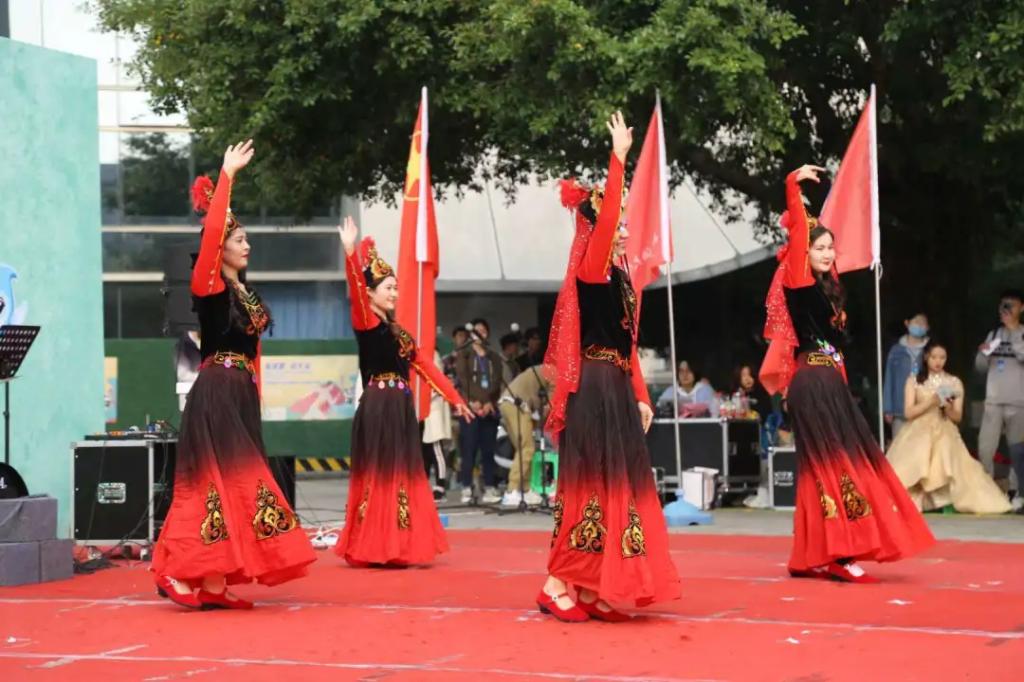 民族文化協會《新疆舞串燒》