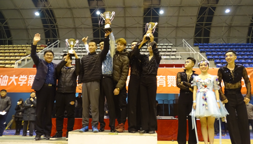 圖8:學(xué)生代表隊(duì)獲體育節(jié)團(tuán)體總分第一
