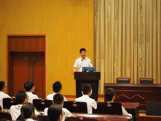 院黨委副書記蒲冠州主持會議