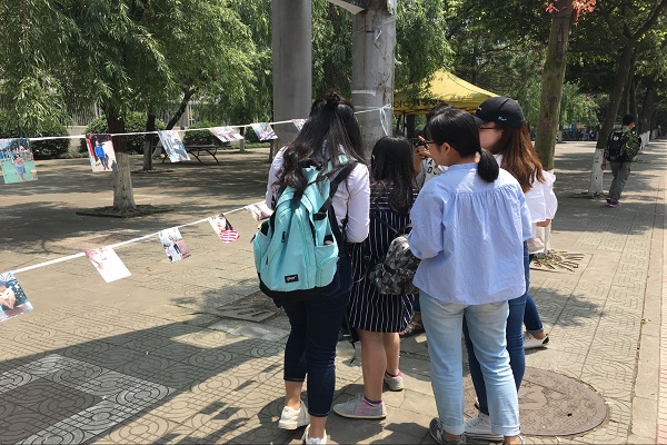 同學們欣賞微笑合集