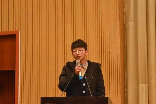 機電院團隊展演四川省一等獎作品——云超聲醫生系統-醫療影像快速無損傳輸診斷技術