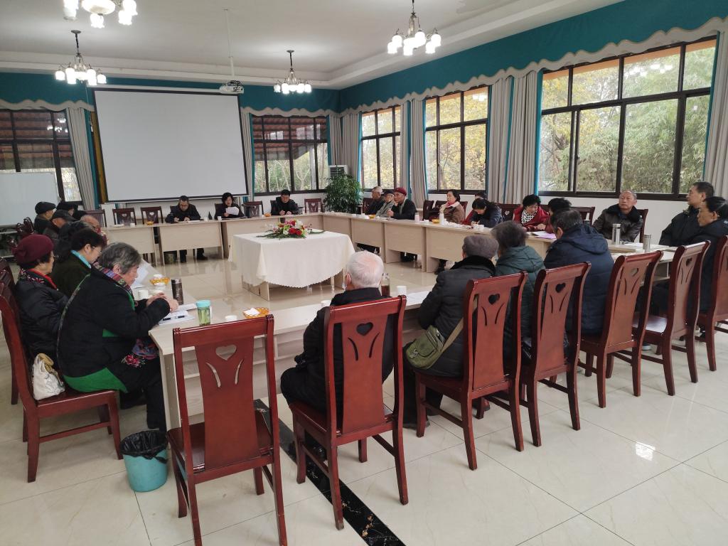 FF0UM4Y~O0QJ2)AKLL21P0M.jpg FF0UM4Y~O0QJ2)AKLL21P0M.jpg