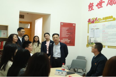 校長.png 校長.png