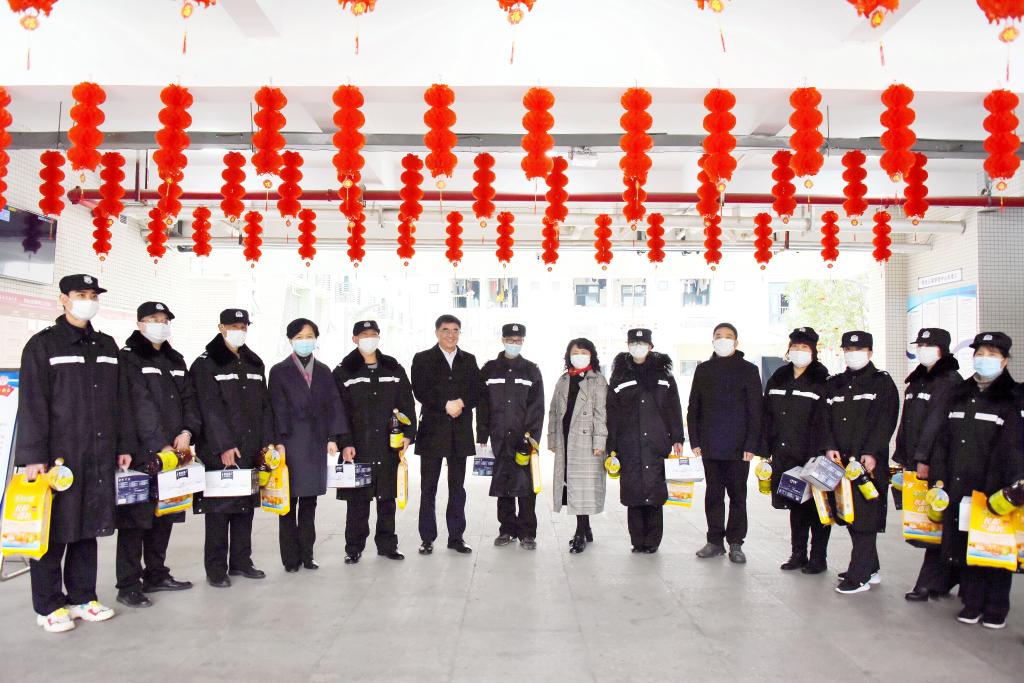 說明: https://zq.swpu.edu.cn:8443/_vsl/82EA9F899CA741677FDABCFFA0612949/10A4600F/1D196