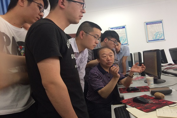 趙波總工指導學生