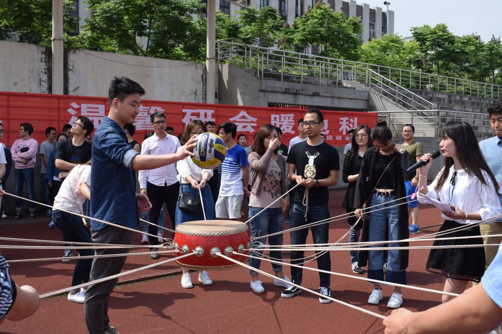 “同心鼓”游戲