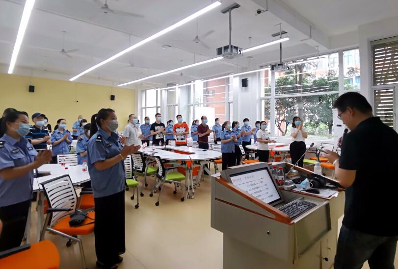 圖片4.jpg 圖片4.jpg