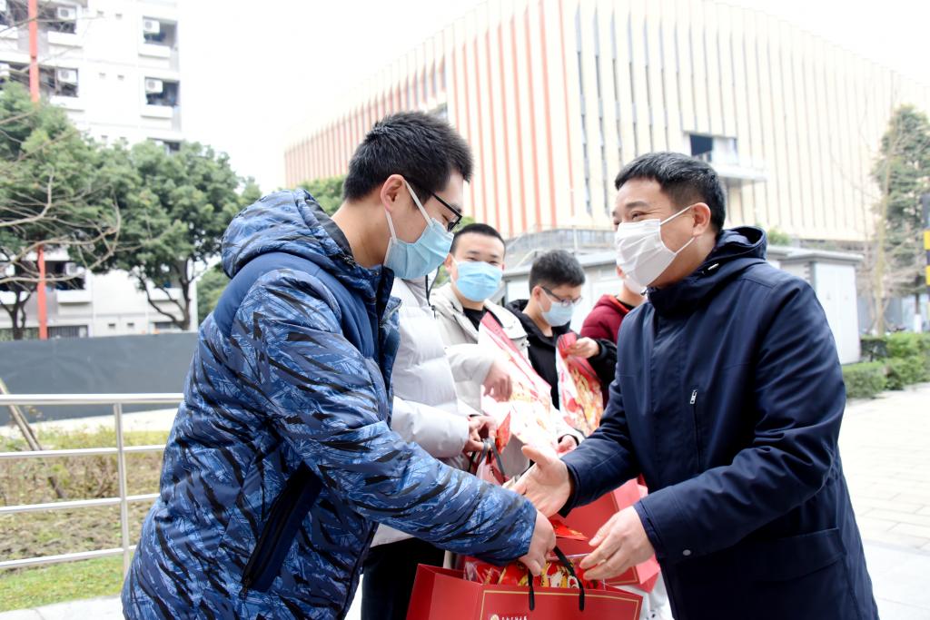 說明: https://zq.swpu.edu.cn:8443/_vsl/9B70DAB90BD6F4E17C6968FE1F700D7D/CC88D3EB/1BE1C