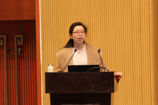 經濟管理學院副教授陳曦進行指導