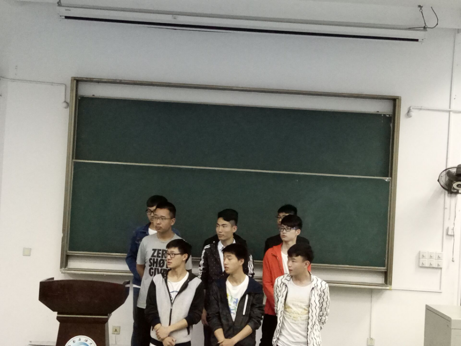 圖2.歌舞劇《我們的隊伍永遠強》