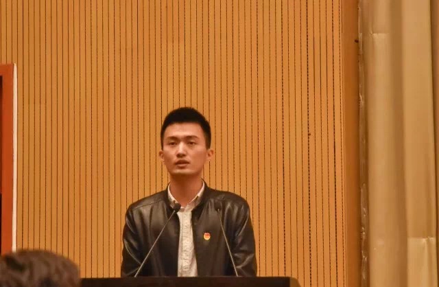 地科院團隊展演四川省一等獎作品——Corephic(巖心圖像分析系統)