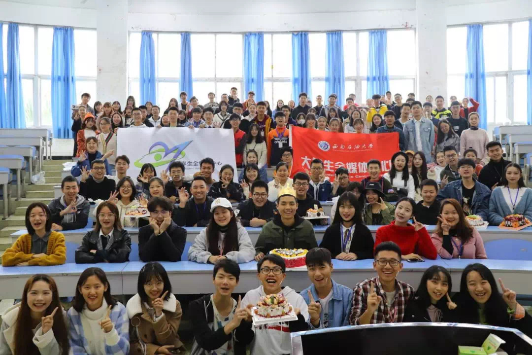 IMG_7753(20200610-225341) IMG_7753(20200610-225341)