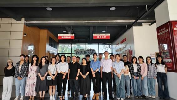 img_v3_02m0_be8f7a7d-6d97-48d9-9096-6fe64a9efb9g