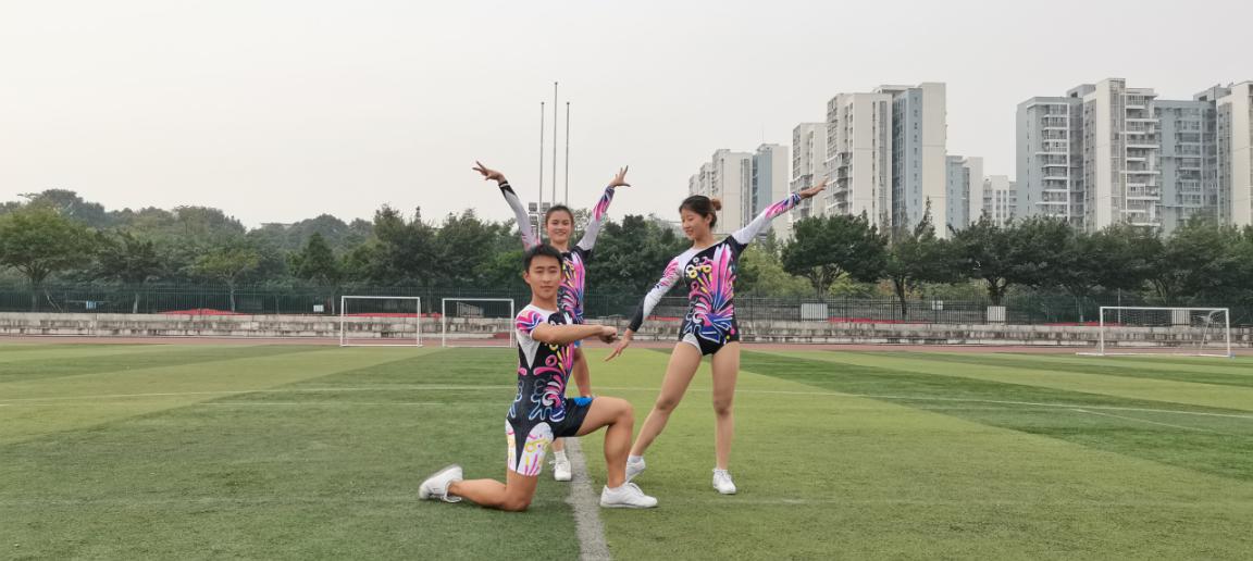 說明: 競技三人